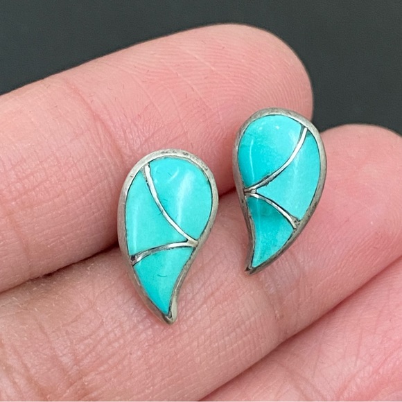 Vintage STR.SII Sterling Silver Turquoise Inlay Comma Teardrop Post Earrings - Picture 5 of 12